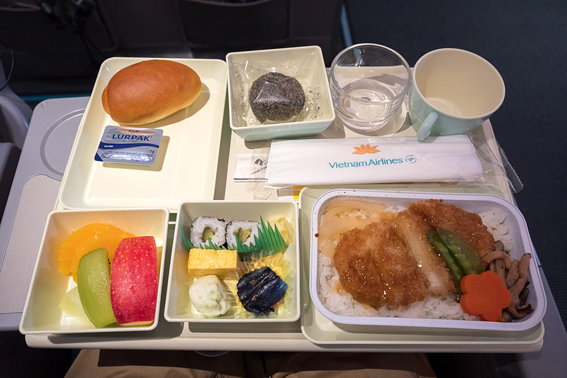 往路で選択した和食の機内食