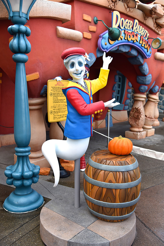 ゴーストがキャストとしてハロウィーン期間中は勤務!?