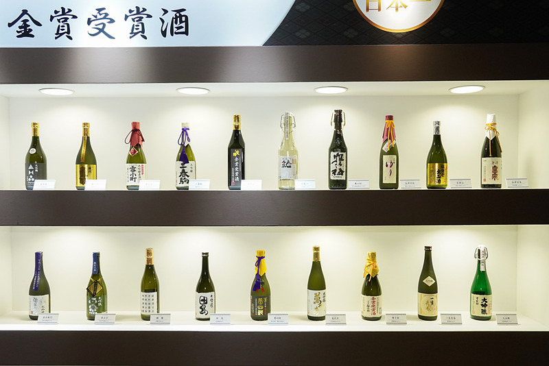 福島県の金賞受賞酒の日本酒を試飲