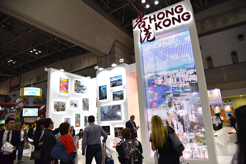 「香港アートギャラリー」をテーマに展開中の香港政府観光局ブース