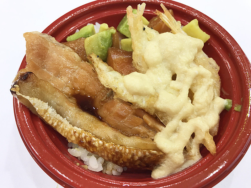 富山ますとろ白えび丼