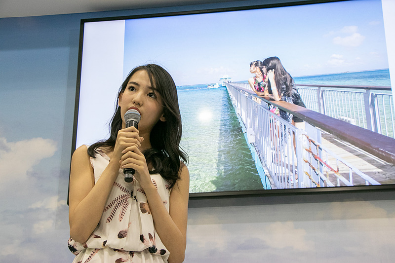 グアムの思い出を語る黒木麗奈さん