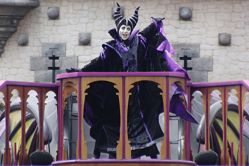 眠れる森の美女の悪役「マレフィセント」