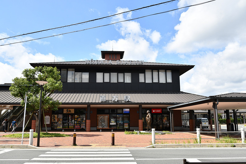 出発地点となった直方駅。平成筑豊鉄道伊田線とJR筑豊本線が乗り入れている