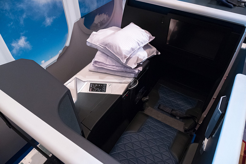 デルタ・ワン スイートのシート