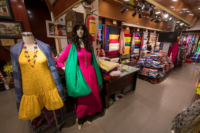 さまざまなシルク製品がなるMao Silkのショップ