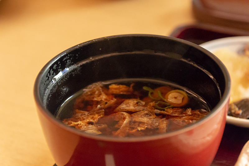 赤だしの味噌汁