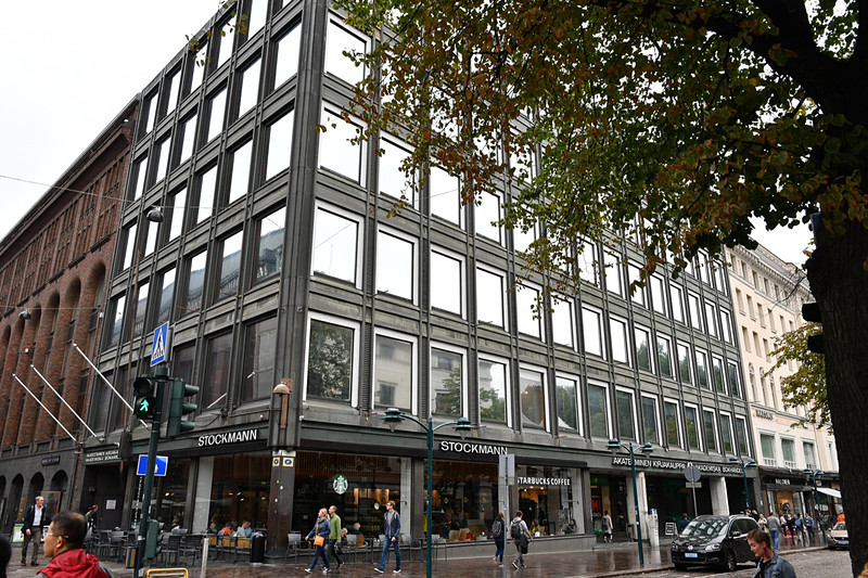 アカデミア書店が入居しているSTOCKMANN