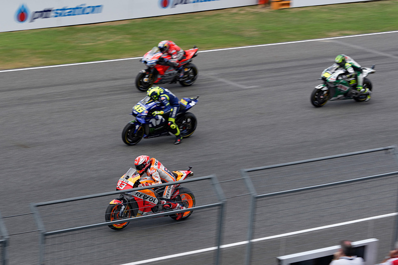 ウォームアップラップが終わり、いよいよスタート