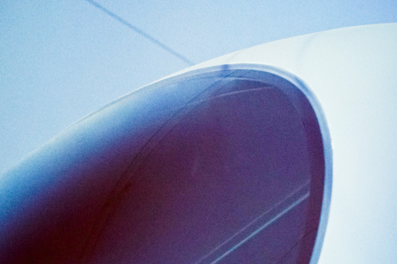 新型特急「Laview」のイメージムービー。西武鉄道車内のスマイルビジョンで流される