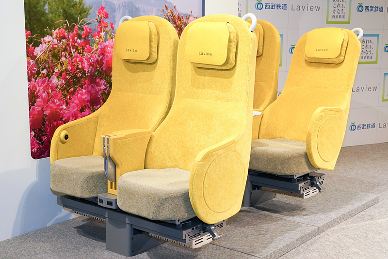 新型特急「Laview」のシート
