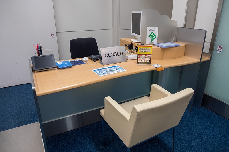 保安検査場Cの隣にあるもう1か所のSpecial Assistanceカウンター。こちらは赤ちゃん連れや車いす利用者などを問わず、すべての「お手伝いが必要なお客様」を一つの場所で対応している