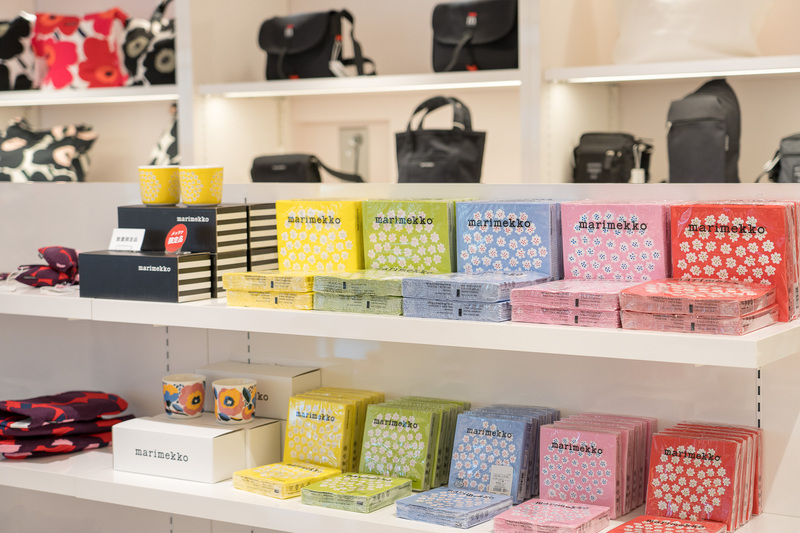フィンランドといえばマリメッコ！　キッチン用品からバッグなど幅広いラインナップで目移り必至です