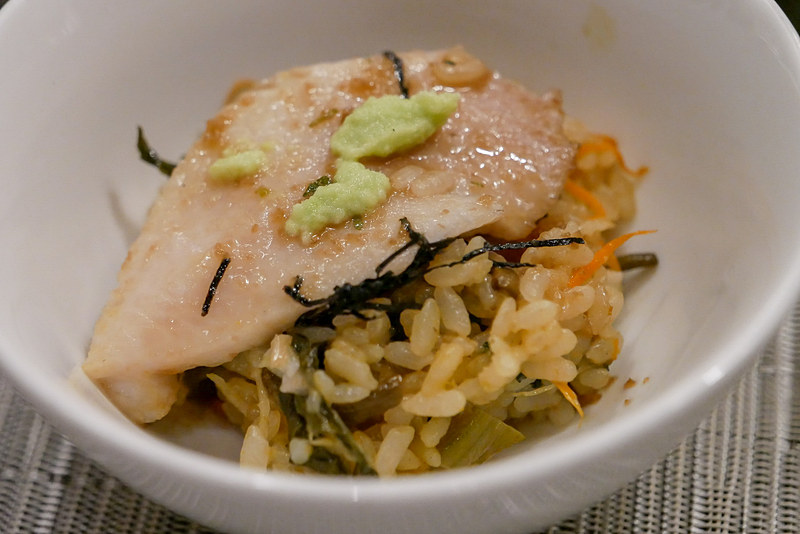 ぶり好きの筆者にはたまらない逸品。このぶりボップは、実際に森本シェフが1998年の料理の鉄人の対決（ぶり対決）時に作ったメニューで、鉄人で作ったメニューのなかで唯一お店で取り入れているそうです