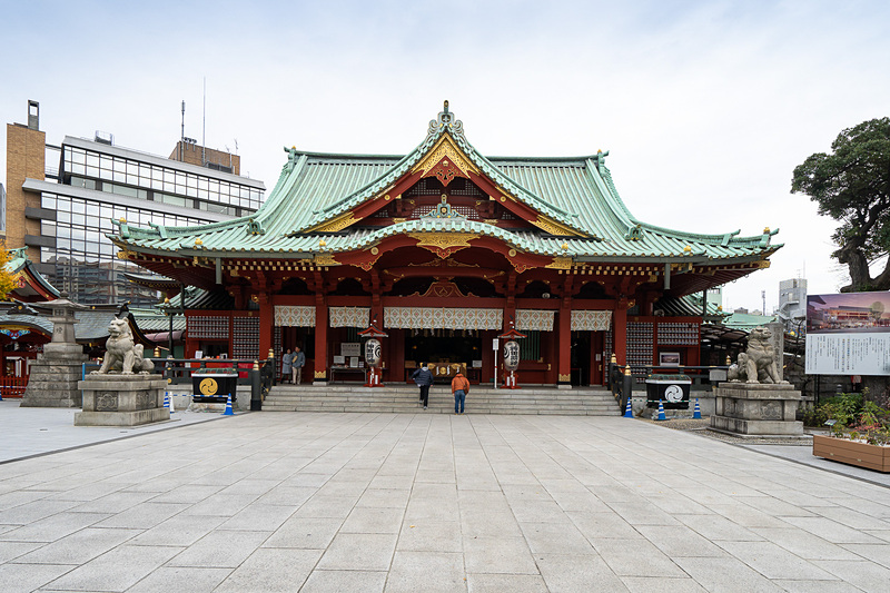 国の登録文化財でもある神田明神の御社殿。文化交流館「EDOCCO」この左側に位置する