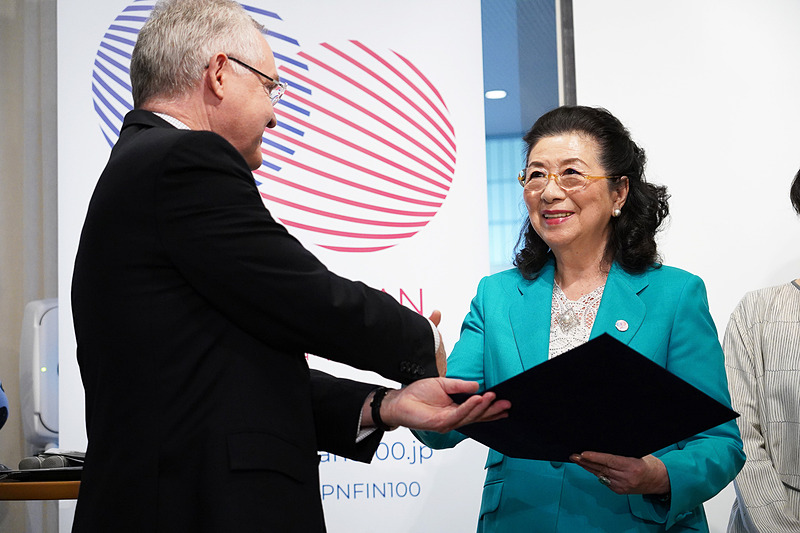 東京タワーやレインボーブリッジなどを手がけた照明デザイナーの石井幹子さん