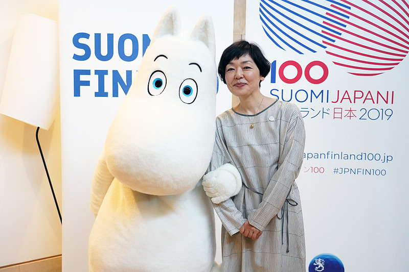 女優の小林聡美さんらフィンランドにゆかりのある6名が親善大使に任命された