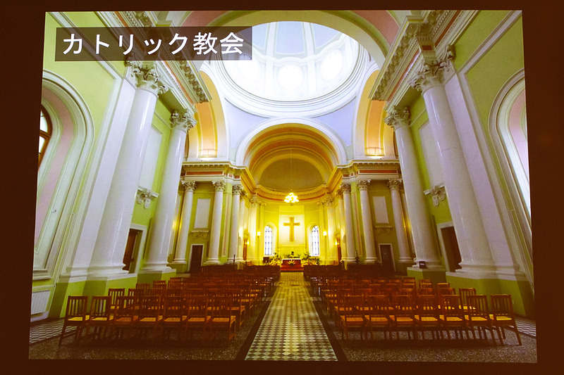 多くの文化が共生するサンクトペテルブルクでは多様な宗教建築物も名所に挙げられる