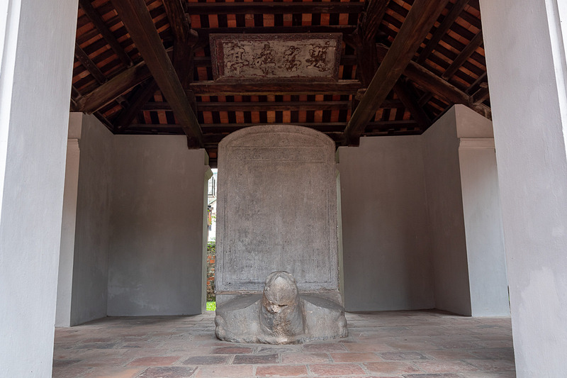 そして、世界記憶遺産に登録されている亀の石像もここにある