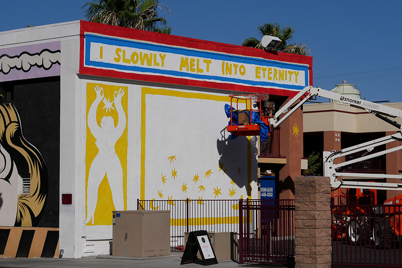 運がよければ、ストリートアートの製作現場を垣間見ることもできます