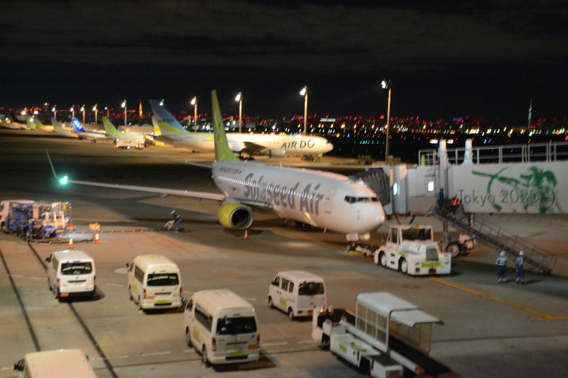 機材はボーイング 737-800型機