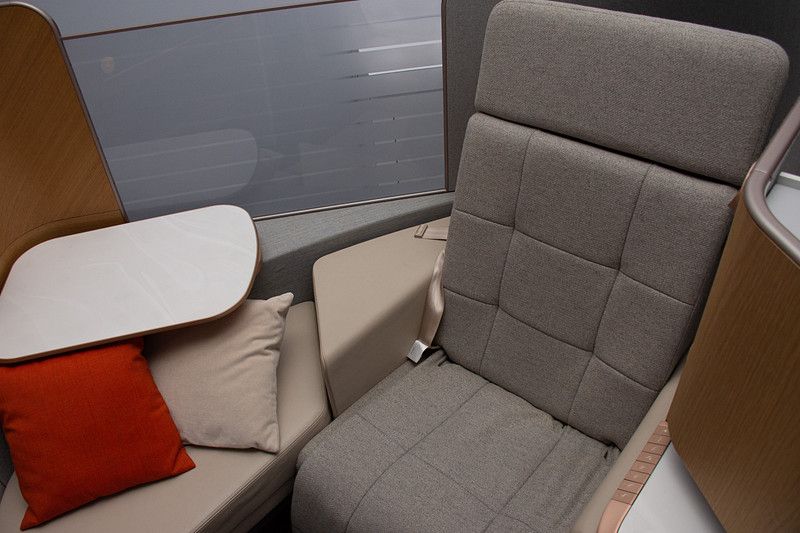 こちらはファーストクラス