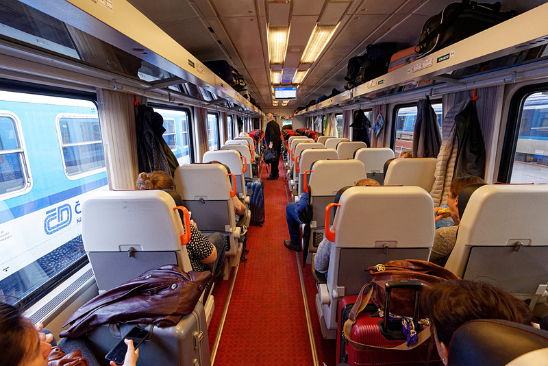 プラハで乗り換え、ドレスデンへ