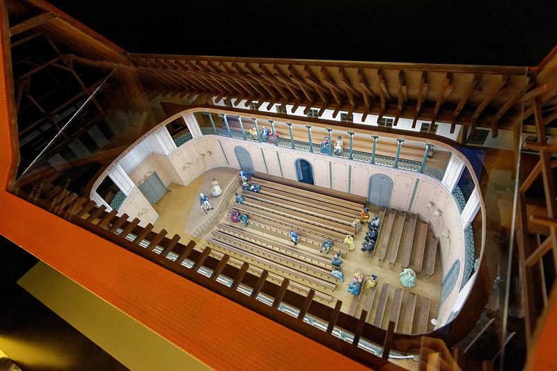 1781年に完成したゲヴァントハウスの模型