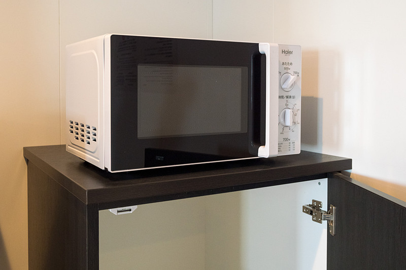 給湯施設などを備えるドライバーズサロン