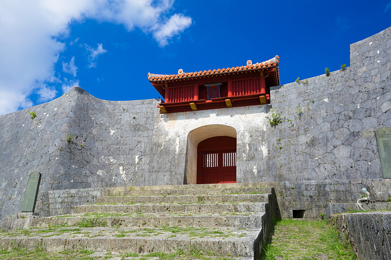 継世門（けいせいもん）