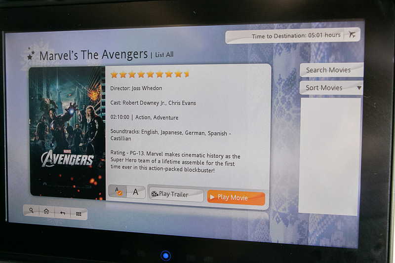 機内エンタテイメントシステムには映画や音楽など豊富なコンテンツを備え、日本語に対応したタイトルも多い