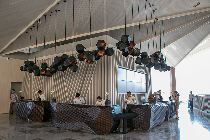 開放感のあるレセプション