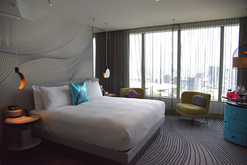 「Wonderful King Room」は40m<sup>2</sup>。全室から川が見える