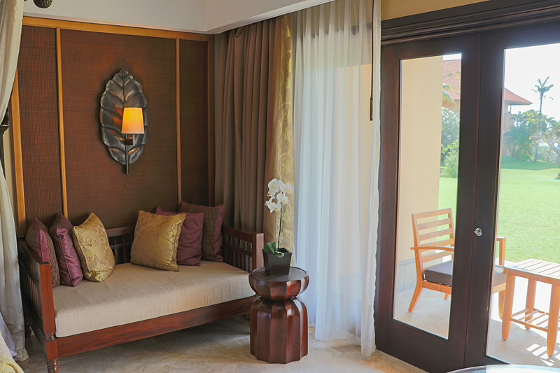 「アヤナ リゾート＆スパ バリ」の客室も、ロビーなどと同様にクラシックな雰囲気