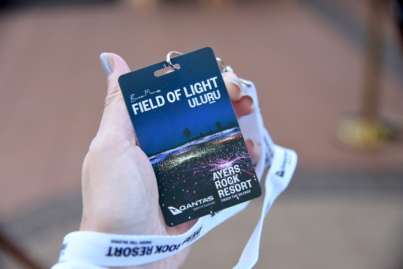 お迎えのスタッフに名前を伝えると参加者用のランヤードをもらえた