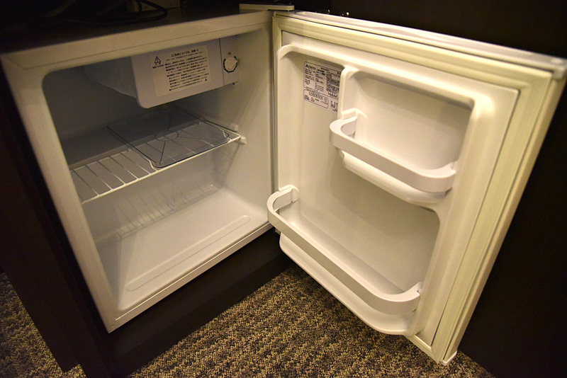冷蔵庫は買ってきたものを入れられる