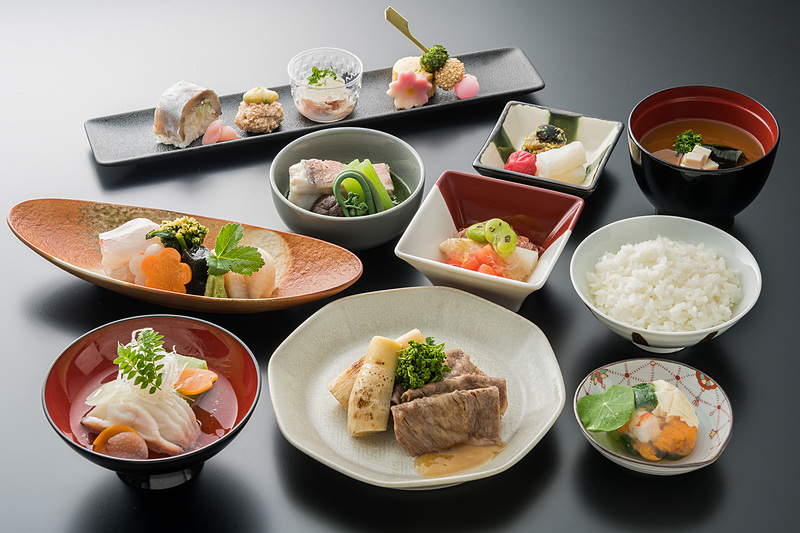 ファーストクラスの和食の一例