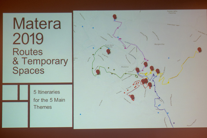 テーマごとに分けられた5つの推奨ルートが配布されているマップに記載されている