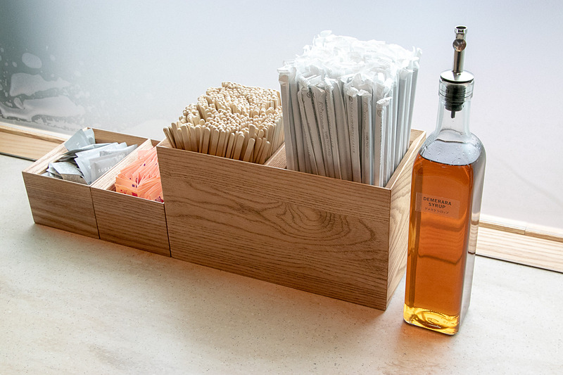 1階では「スターバックス リザーブ ロースタリー東京」オリジナルのグッズなども購入できる