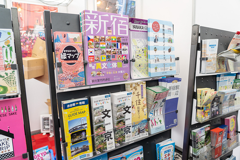 千代田区は皇居ランニングの耳寄り情報の入ったクリアファイルを配布