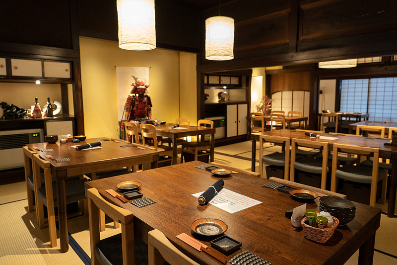 ホテルでも旅館でも貸し別荘でもない、新しいスタイルの宿泊施設が白馬に登場