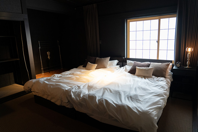 マスターベッドルームとゲストベッドルームの2室