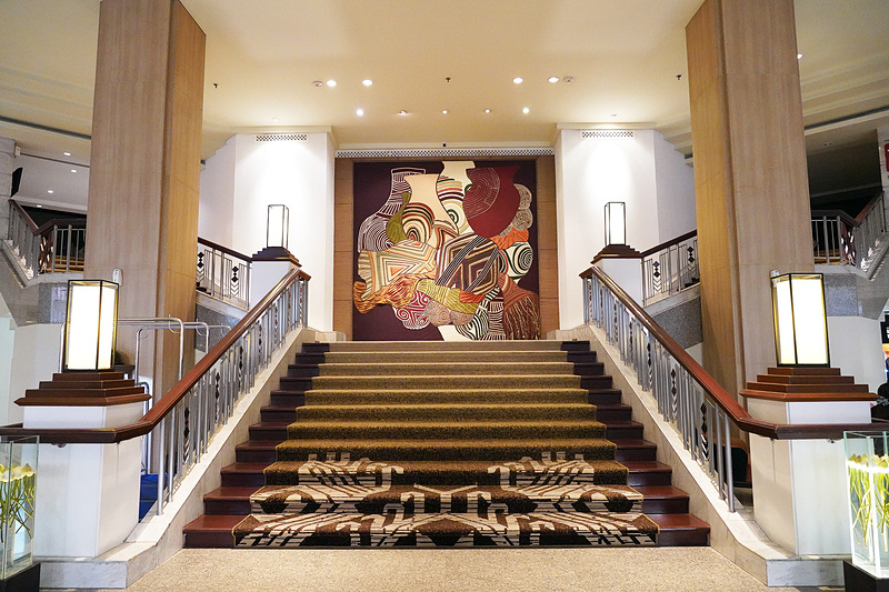 立派なロビーラウンジ