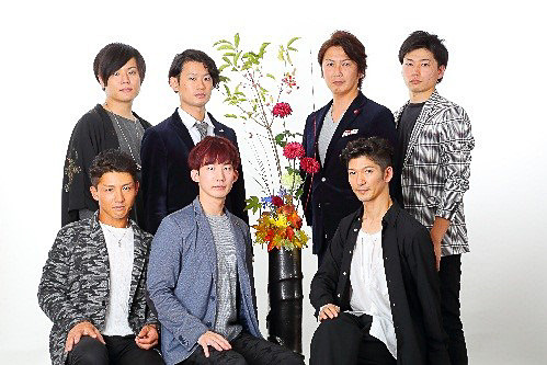 IKENOBOYSによる生け花のワークショップ
