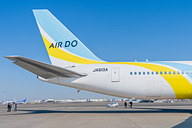 AIR DO、新デザイン薄型シート搭載のボーイング 767-300ERの機内を公開