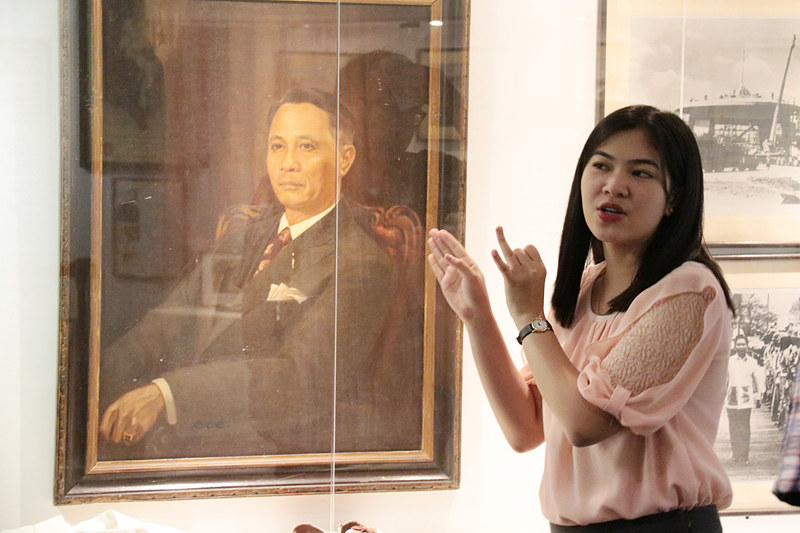 クラークミュージアム内の展示。人々の生活や事件など、時間軸で並べられた展示なので分かりやすい。つい日本人に関係ある展示に見入ってしまうが、ピナツボ火山の大噴火や特別経済区になってTexas Instrumentsなどの世界的にメジャーな企業が進出してきていることについても学べる