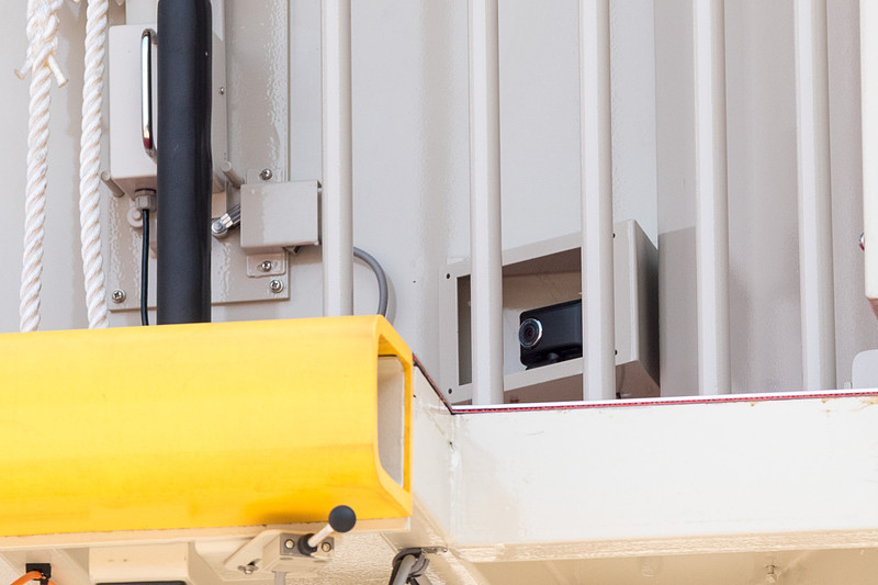 こちらはドライブレコーダーで自動操縦には用いていない