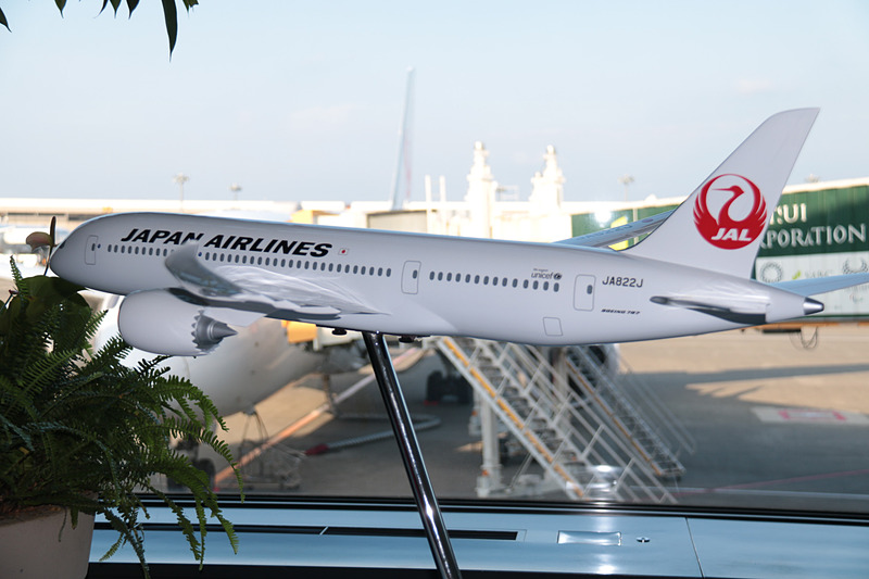 成田国際空港 第2旅客ターミナル 62番搭乗ゲート前でセレモニーを開いた