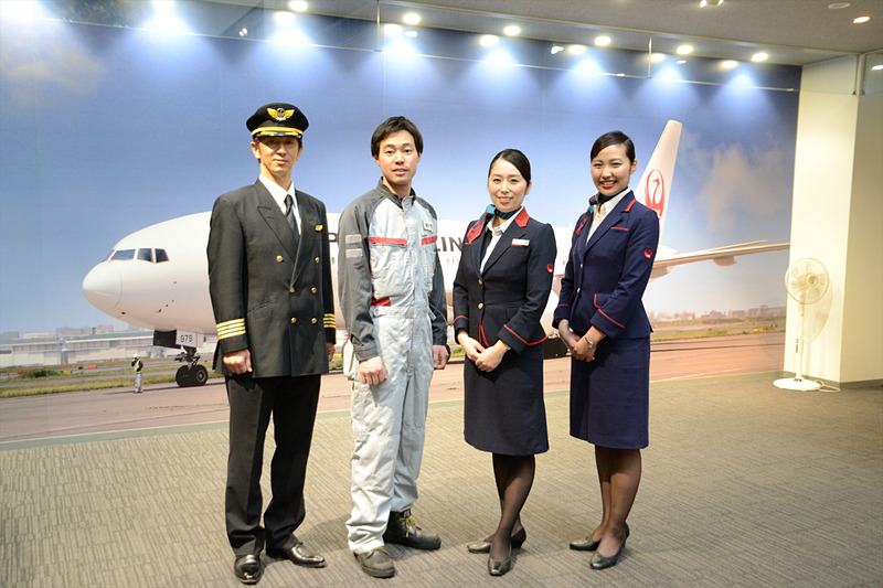 4人の講師との写真撮影会には長蛇の列ができていた