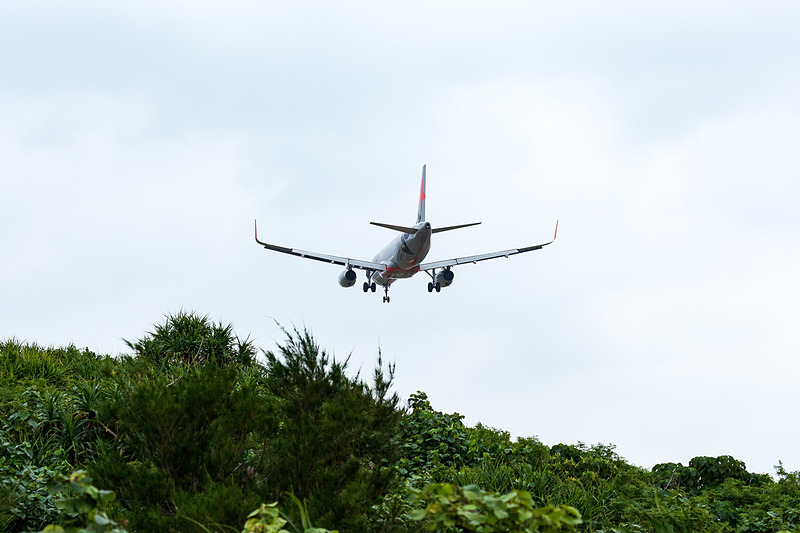 空港側。こちらもイマイチ